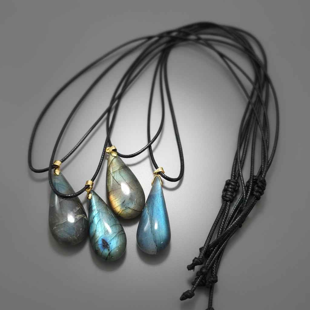 0.9-1.18in Labradorite Water Drop Pendant|Wholesale CrystalHola