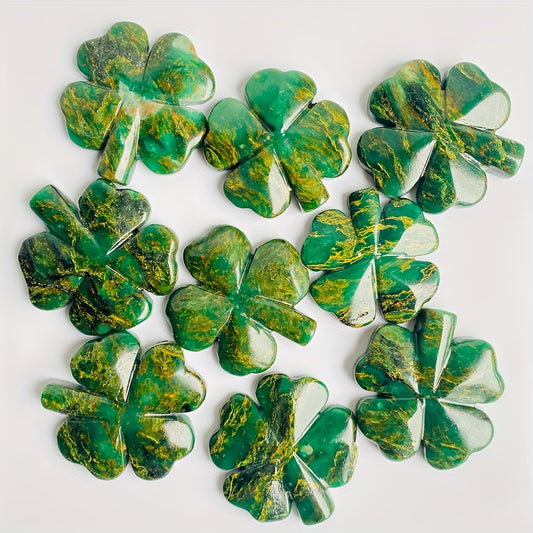 Emerald four-leaf clover Carving