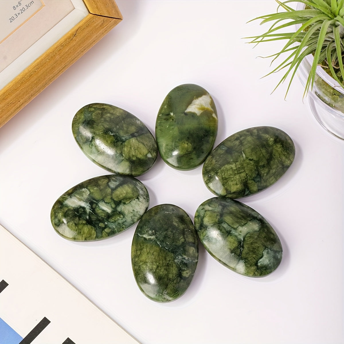 Natural Xiuyu Jasper Stone Palm Stone for Home Decor and Collection Bulk