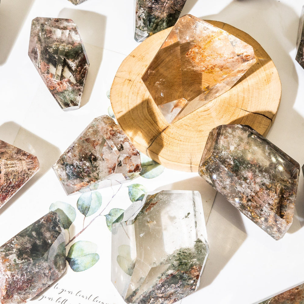 Natural Garden Quartz Freeform for Collection