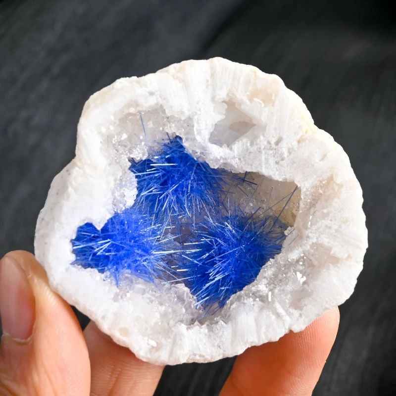50-120g Blue Goethite White Agate Geode|CrystalHola