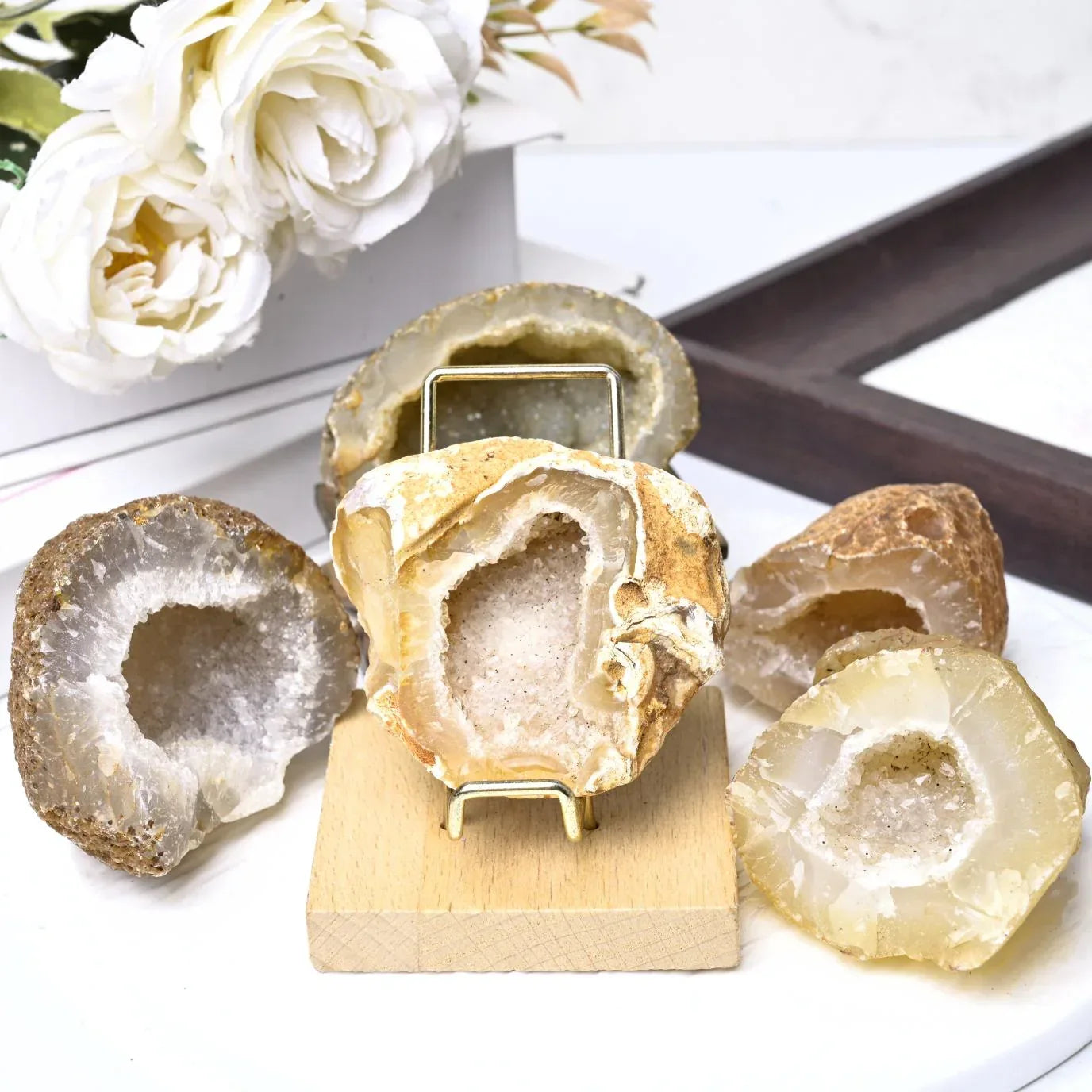 Agate Geode - CrystalHola