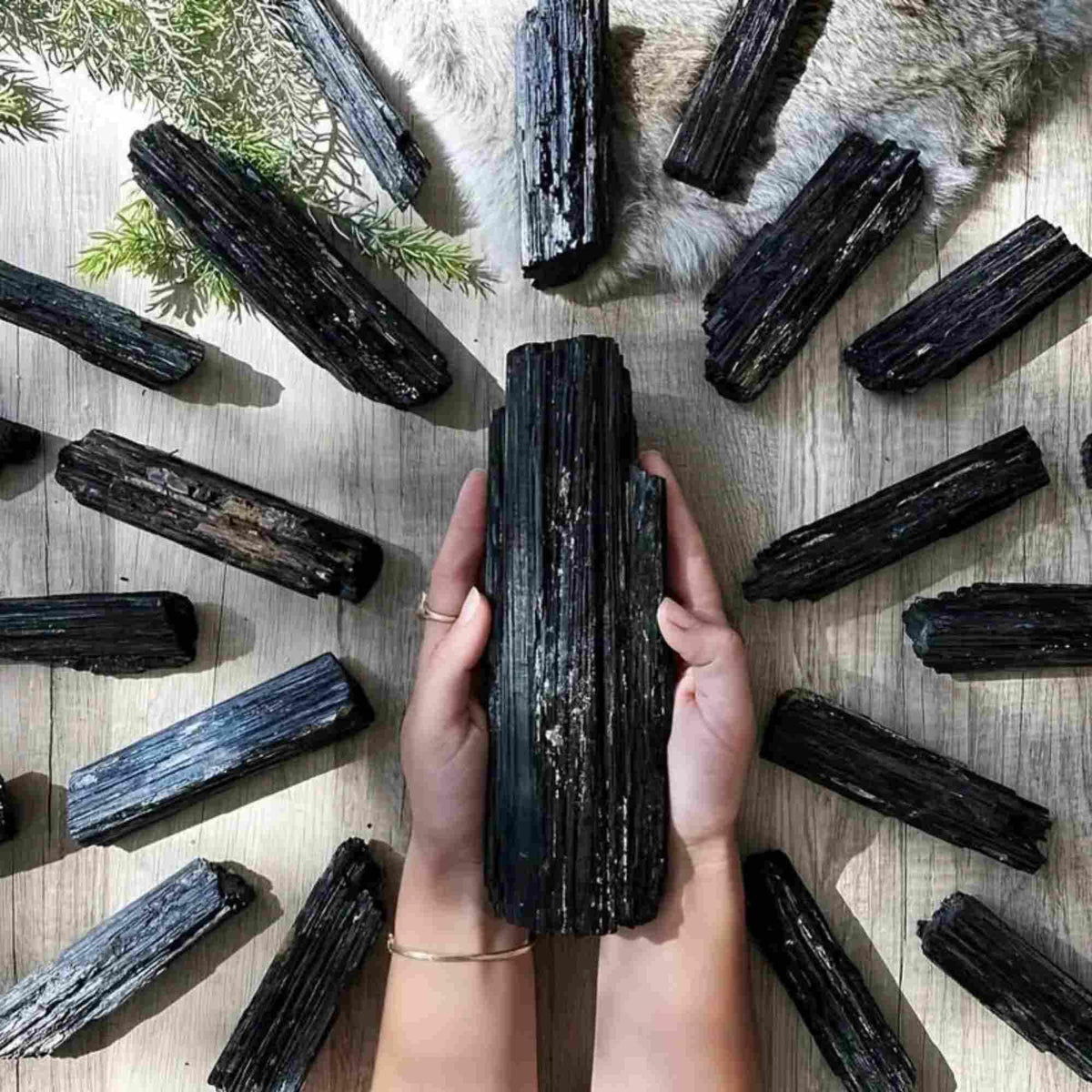 BlackTourmalineRawStone_2 - CrystalHola