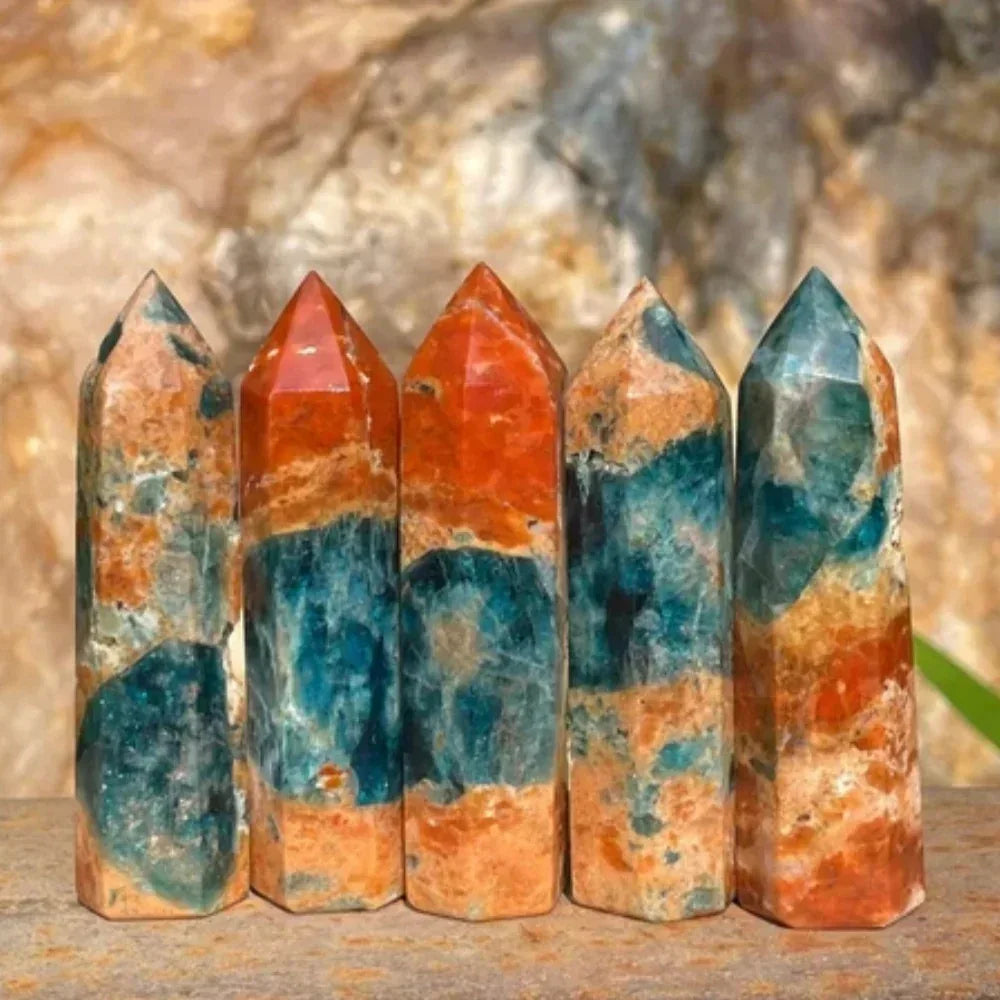 Blue Apatite and Gold in a Symbiotic Columnar Formation Tower