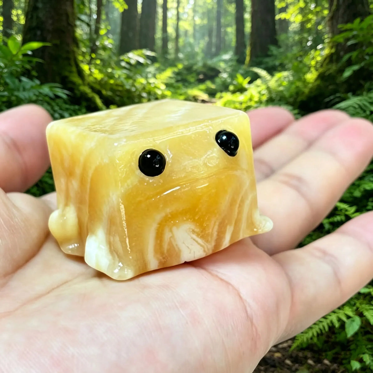 Natural Yellow Calcite Frog Carving for Feng Shui and Decor