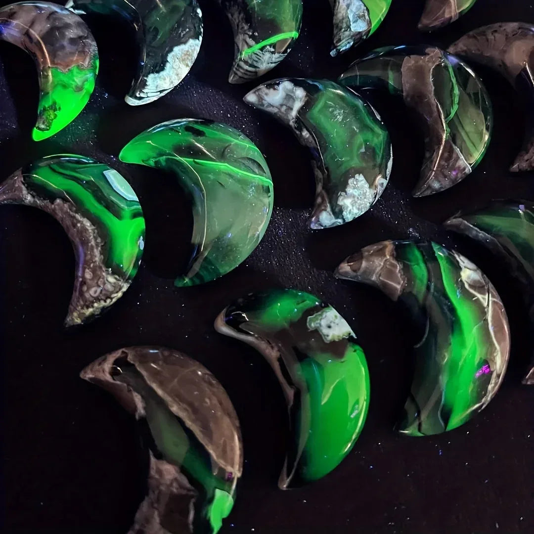 50-200g Volcanic Agate Moon Carving