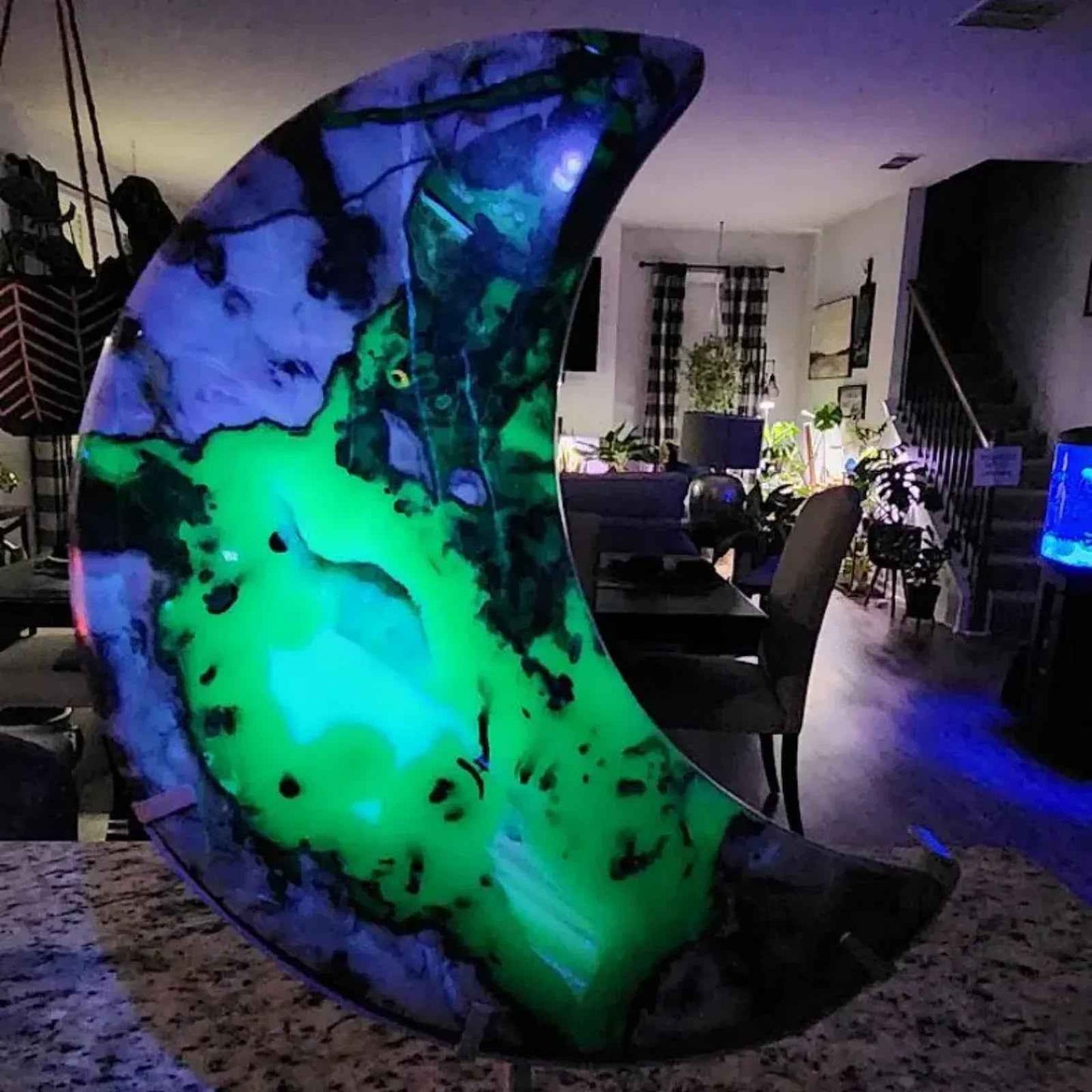 Volcano Agate Moon