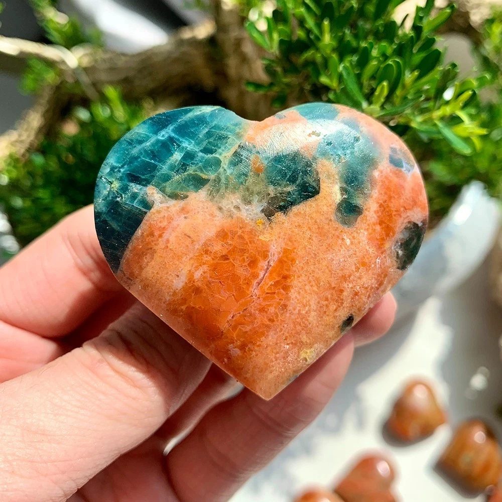 Wholesale Bulk Blue Apatite Sunstone Heart|CrystalHola