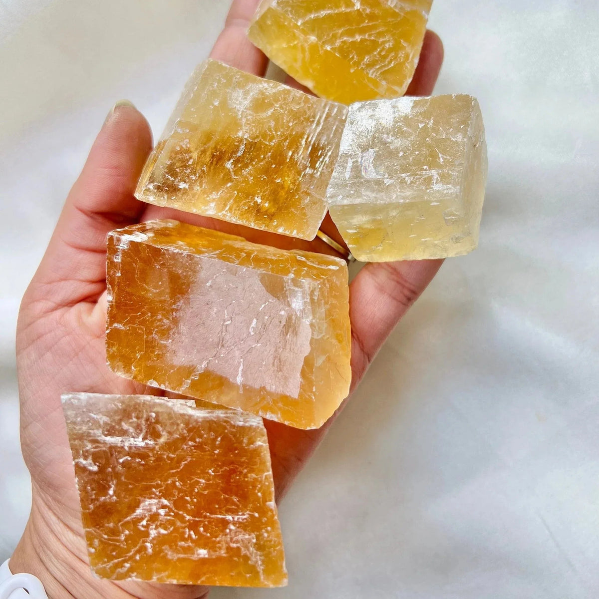 Wholesale Yellow Calcite Cube|CrystalHola