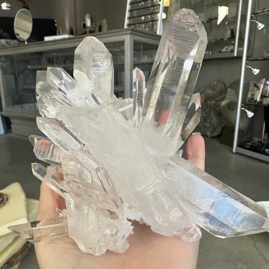 Wholesale Bulk Clear Quartz Cluster|CrystalHola