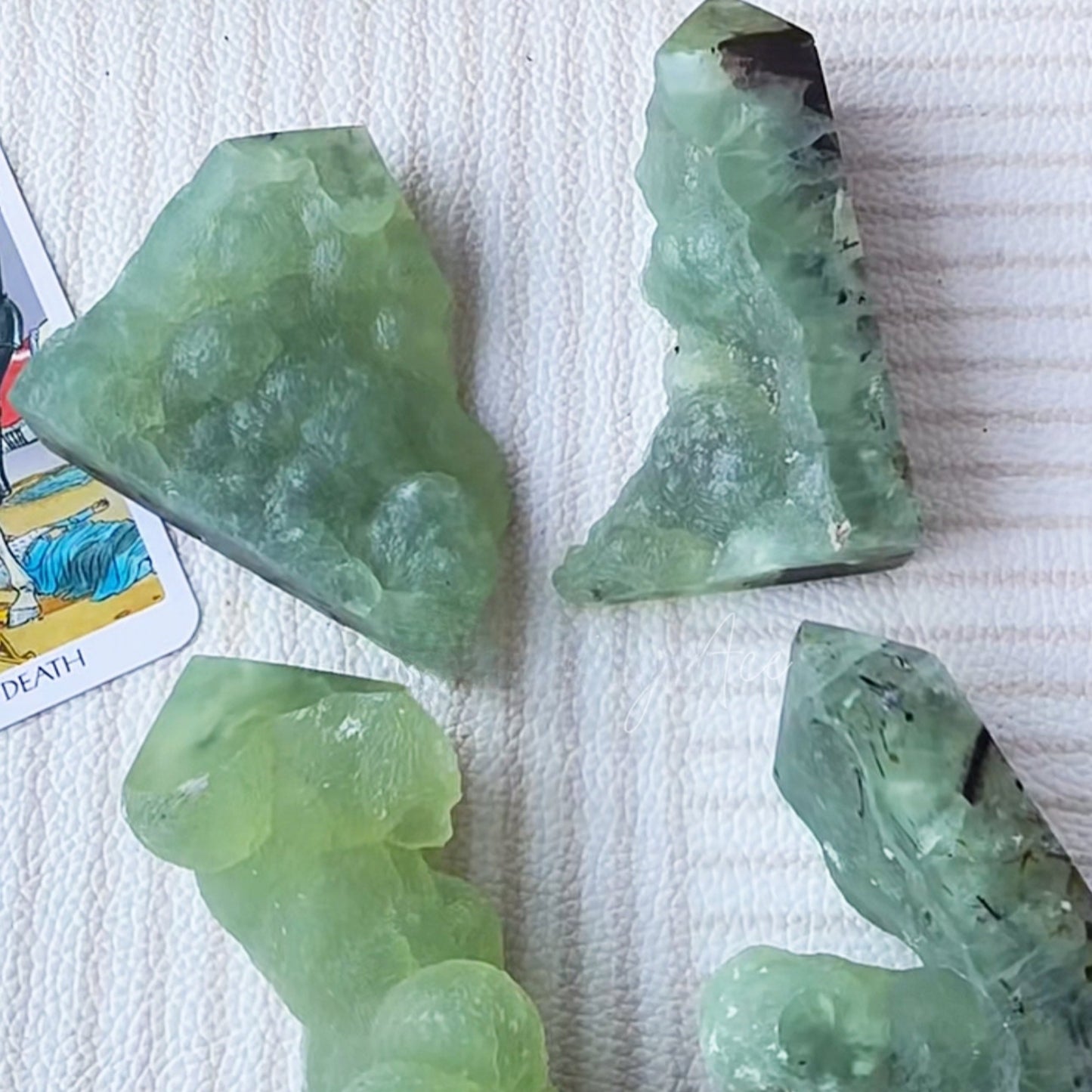 Wholesale Bulk Prehnite Mineral Tower |CrystalHola
