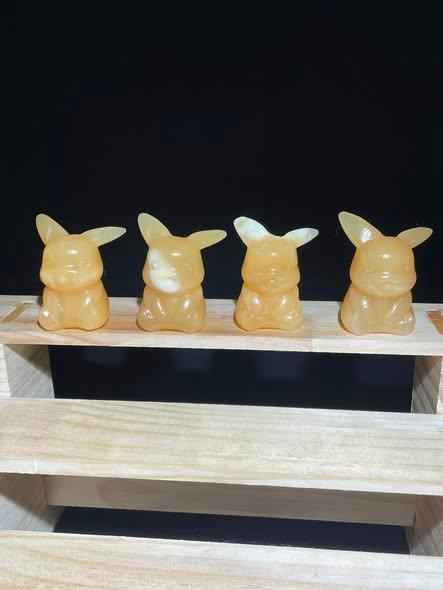 Yellow Calcite Carving
