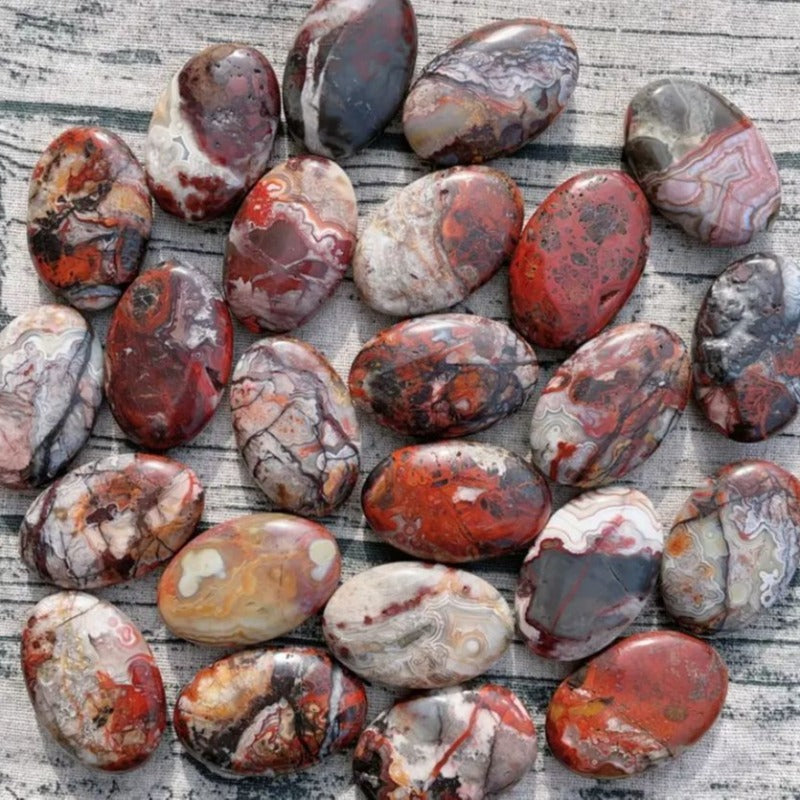 Natural Mexican Red Agate Palm Stone for Gifts