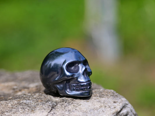 Terahertz Crystal Skull Carving for Holiday Gifts and Decor