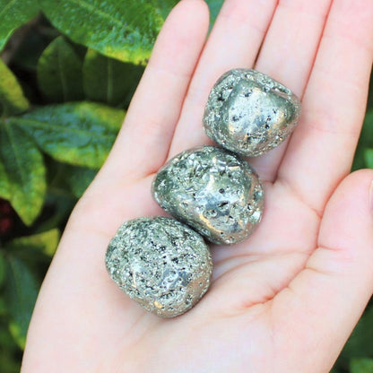 Pierre roulée en pyrite de 2 à 3 cm|CristalHola Grossiste