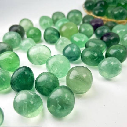 1.98-5.99cm Fluorine Verte Pierre Roulée|CrystalHola Vente en Gros