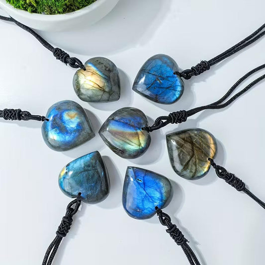 0.9-1.18in Labradorite Heart Pendant|Wholesale CrystalHola