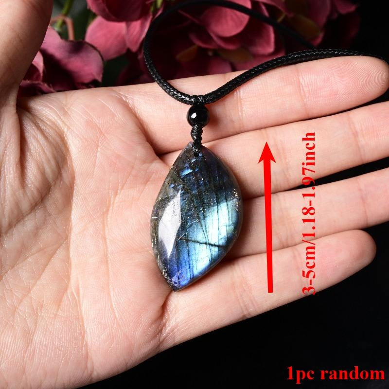 Pendentif feuille de labradorite de 2,3-3 cm | Cristal en gros Hola