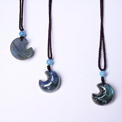 Pendentif lune en labradorite de 2,3-3 cm | Cristal de grosBonjour