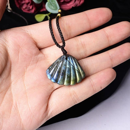 Pendentif coquillage en labradorite de 2,3-3 cm | Cristal en grosHola
