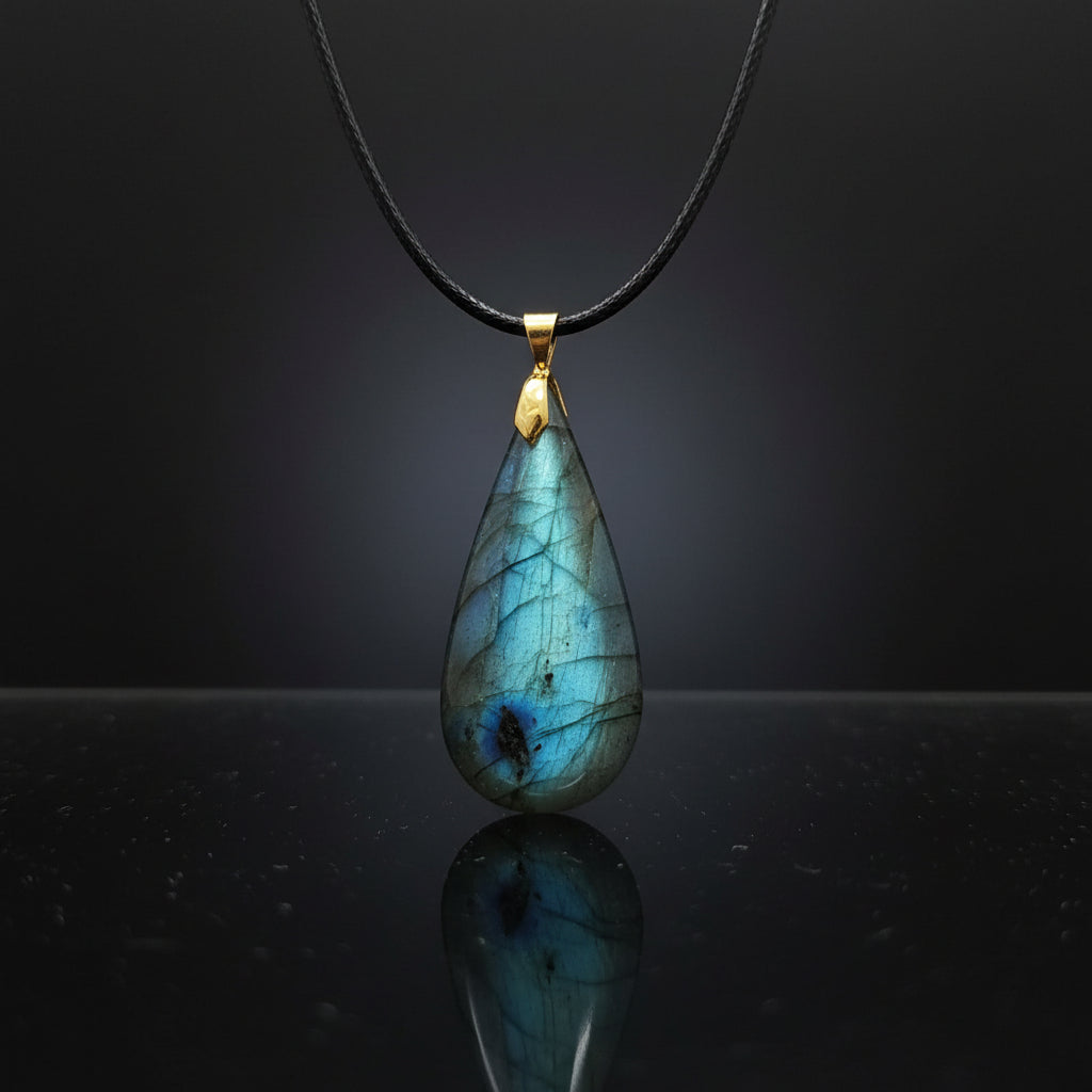 Pendentif Labradorite goutte d'eau 2,3-3 cm | Vente en gros de cristaux