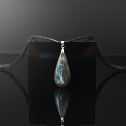 Pendentif Labradorite goutte d'eau 2,3-3 cm | Vente en gros de cristaux