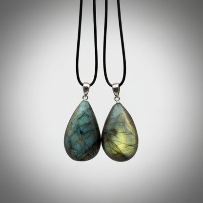Pendentif Labradorite goutte d'eau 2,3-3 cm | Vente en gros de cristaux
