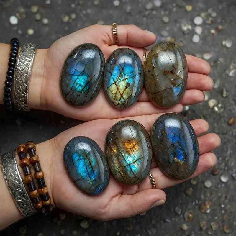 1.18-1.57inLabradoritePalmStoneCrystaHolaHealingforGift_4 - CrystalHola
