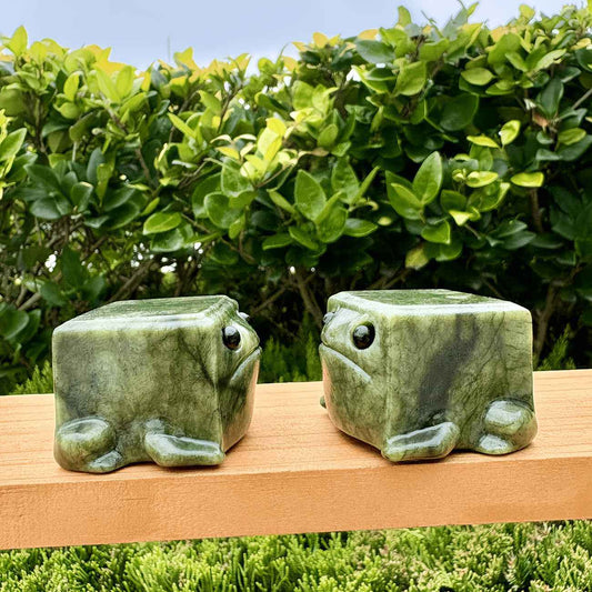 1.57in Xiuyan Jasper Frog Carving |CrystalHola