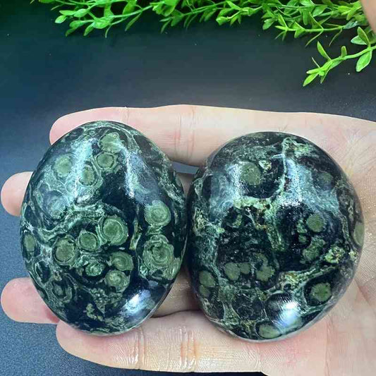 2.36inPeaRoosterEyePalmStoneCrystaHolaHealingforGift_1 - CrystalHola