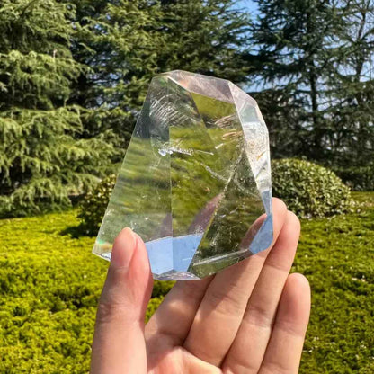 50-150g Rainbow Clear Quartz Freeform|CrystalHola Wholesale