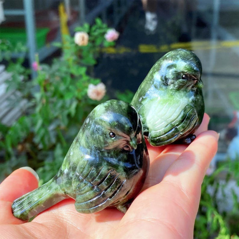 Natural Random Xiuyan Stone Bird Figurine for Gifts