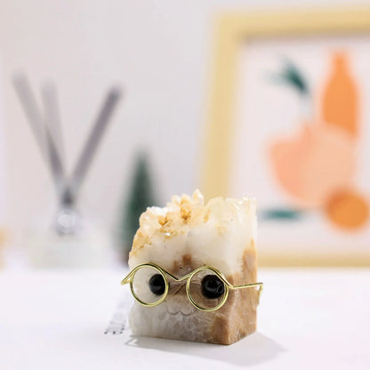 A hedgehog wearing glasses cluster - CrystalHola