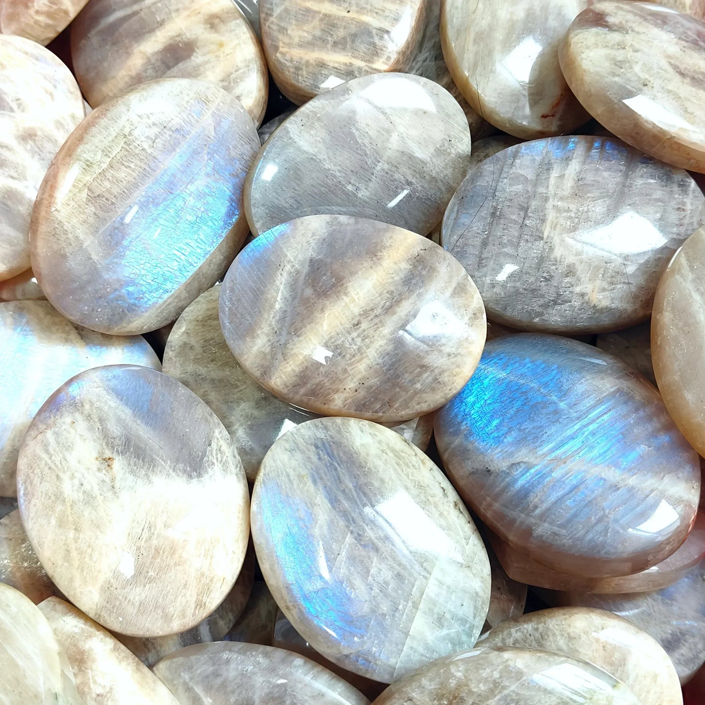Blue Moonstone Palm Stone - CrystalHola