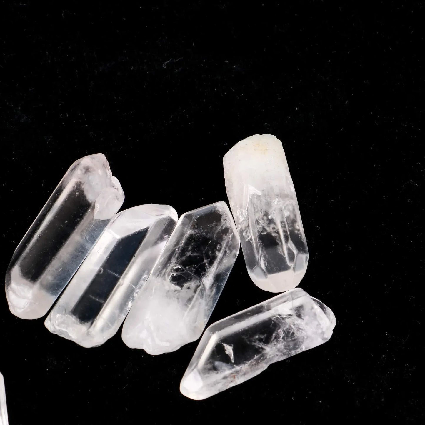 Clear Quartz Single Point - CrystalHola