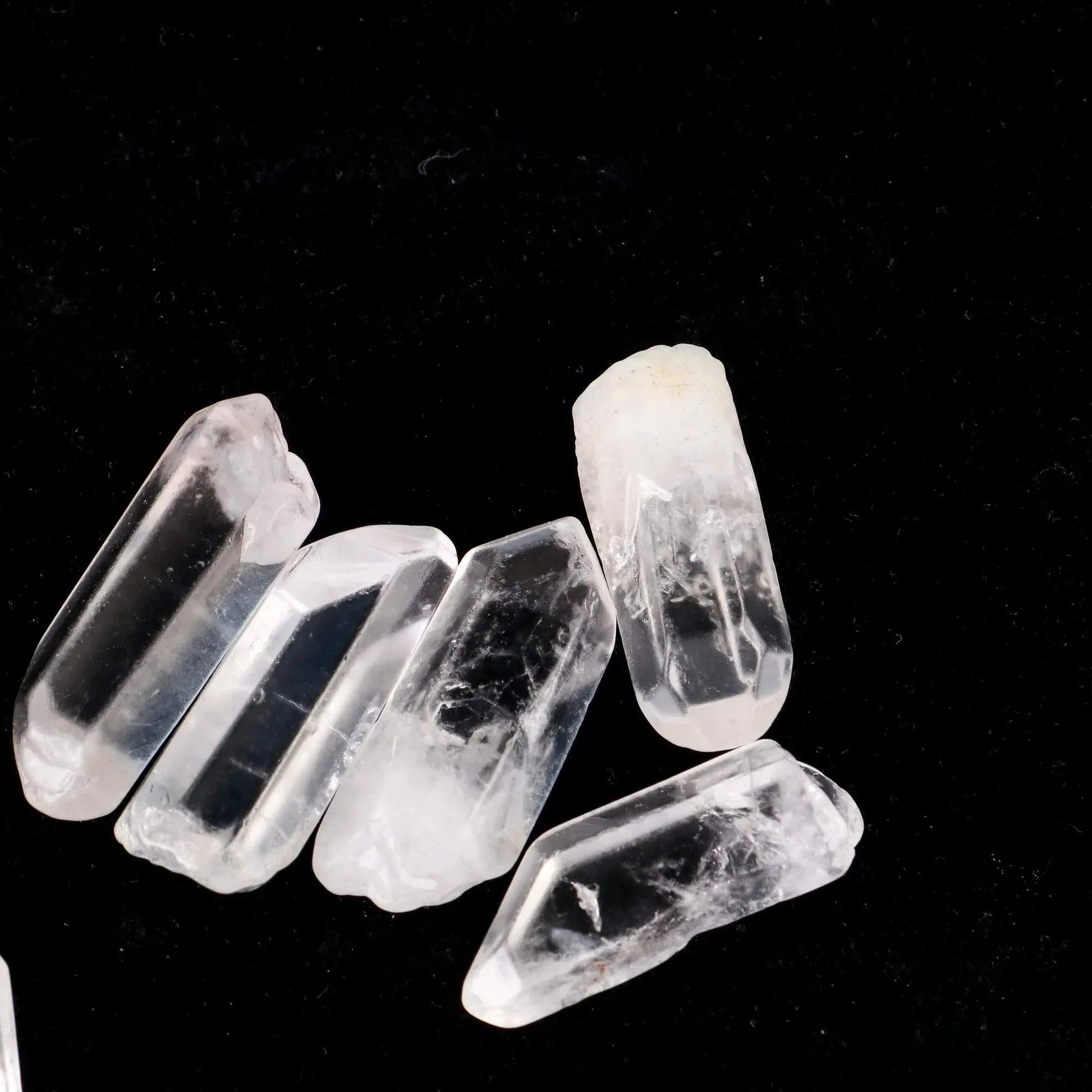 Clear Quartz Single Point - CrystalHola