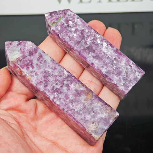 Wholesale Natural Purple Mica square Pillar quote-only