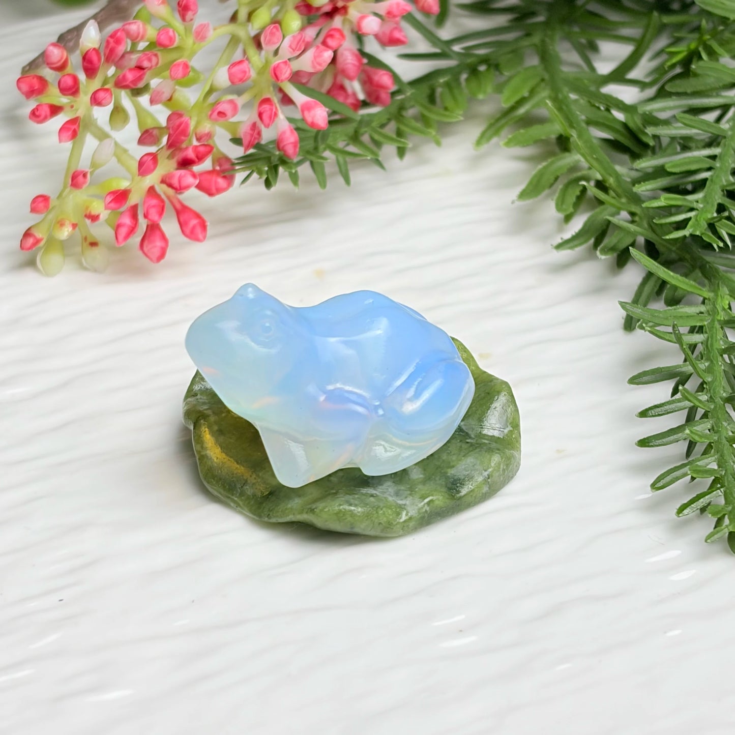 Crystal Frog Figurine Carving