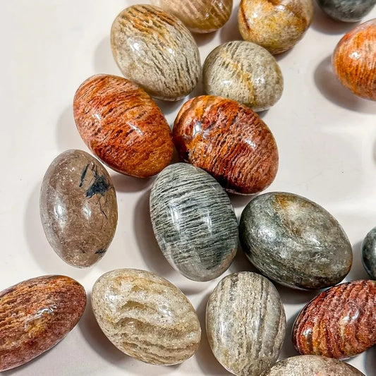 Natural Thousand Layer Quartz Tumbled Stone - CrystalHola