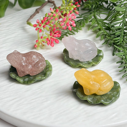 Crystal Frog Figurine Carving