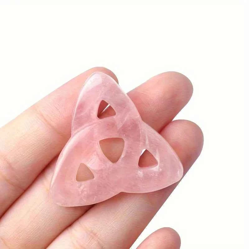 37mm Crystal Celtic Knot Carving |CrystalHola