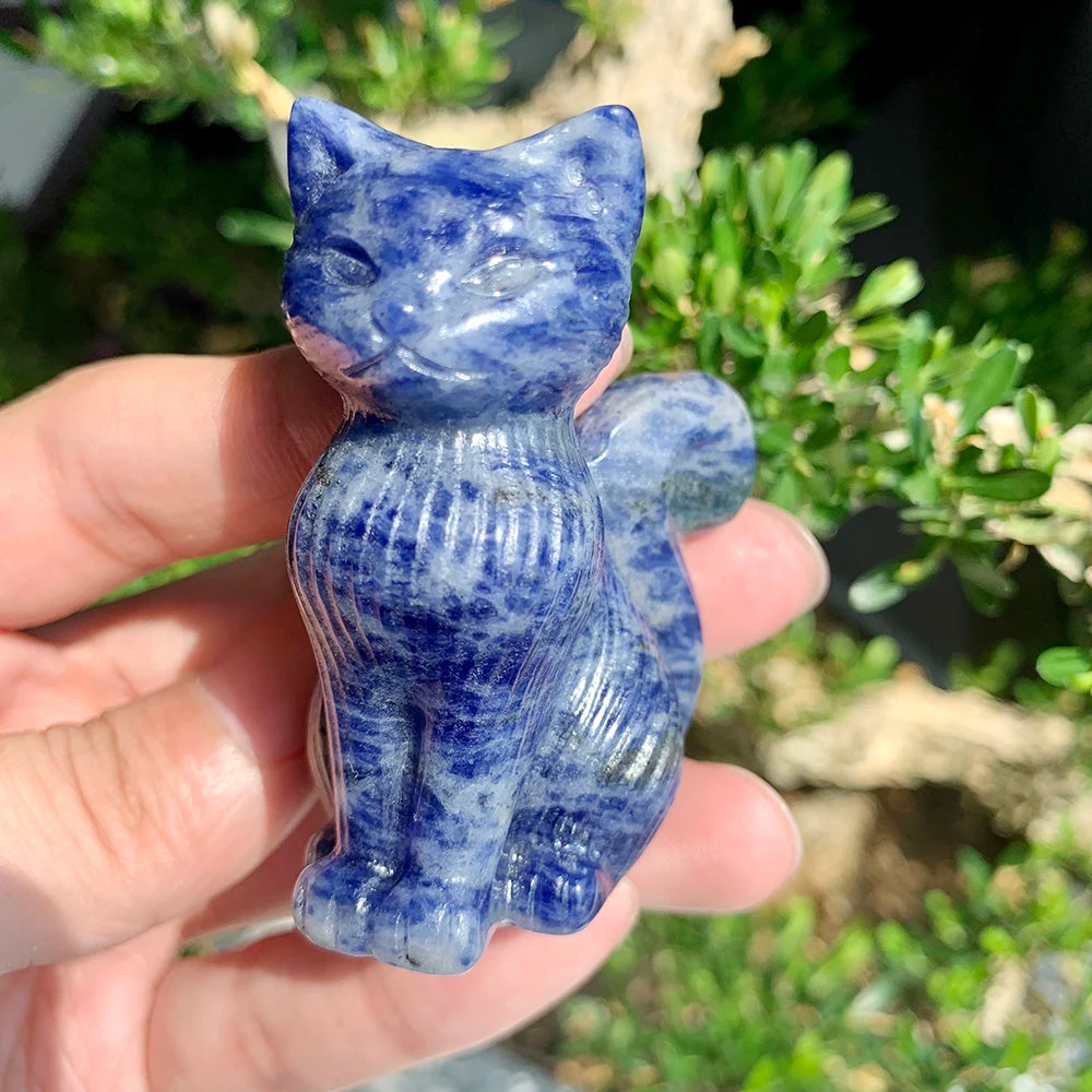 Crystal Lucky Cat Carving for Feng Shui and Home Decor