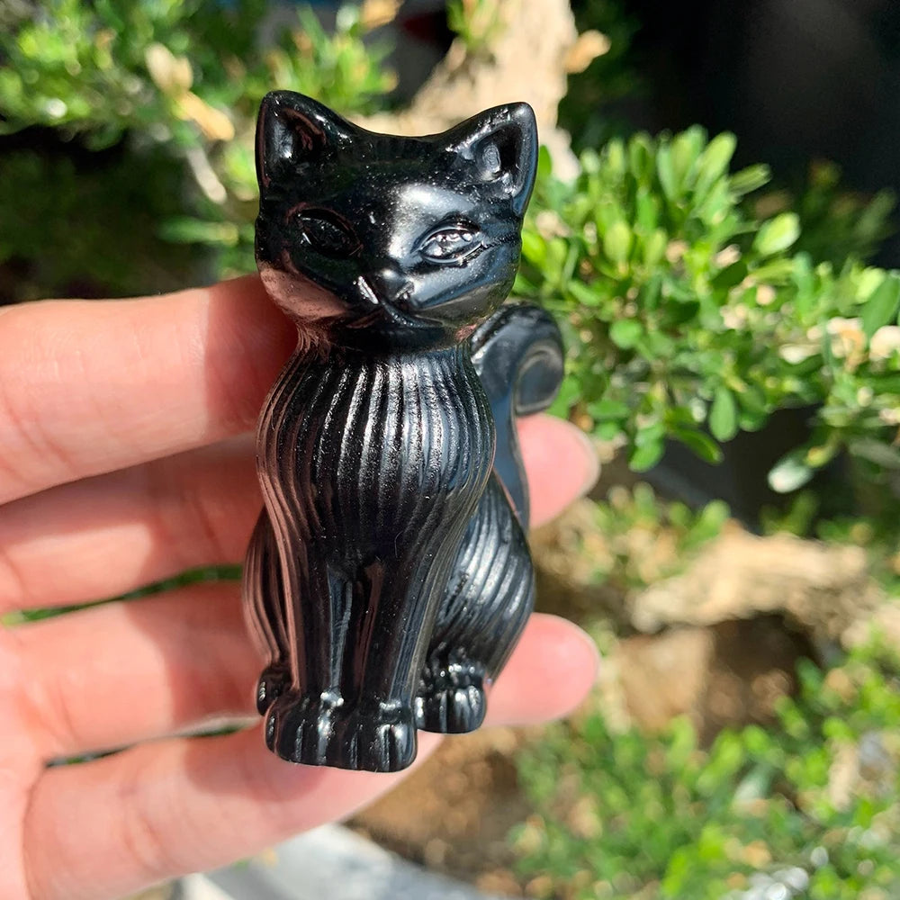 Crystal Lucky Cat Carving for Feng Shui and Home Decor