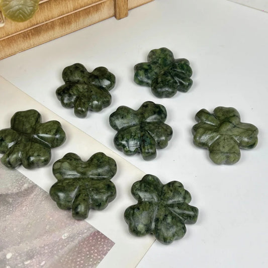 Natural Xiu Yu Jade Quartz Four Leaf  for Gifts and Decor