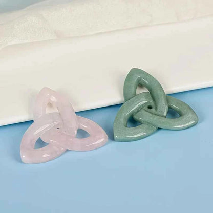 37mm Crystal Celtic Knot Carving |CrystalHola