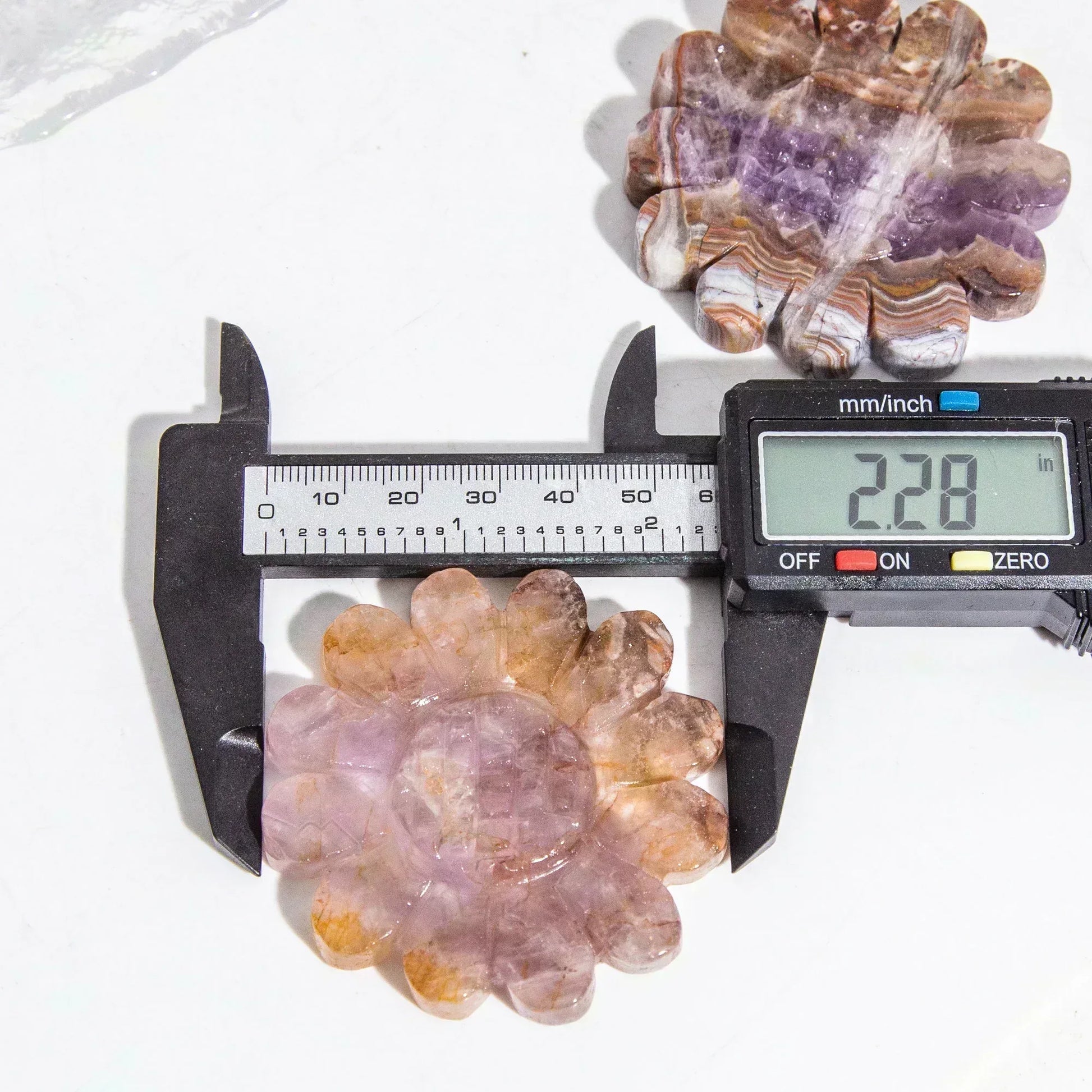 Muti-Material Sun Flower Carving - CrystalHola