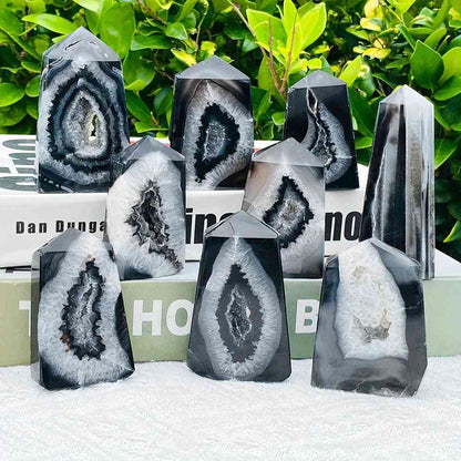 WholesaleBulkBlackOnyxGeodeAgatePoint_6 - CrystalHola
