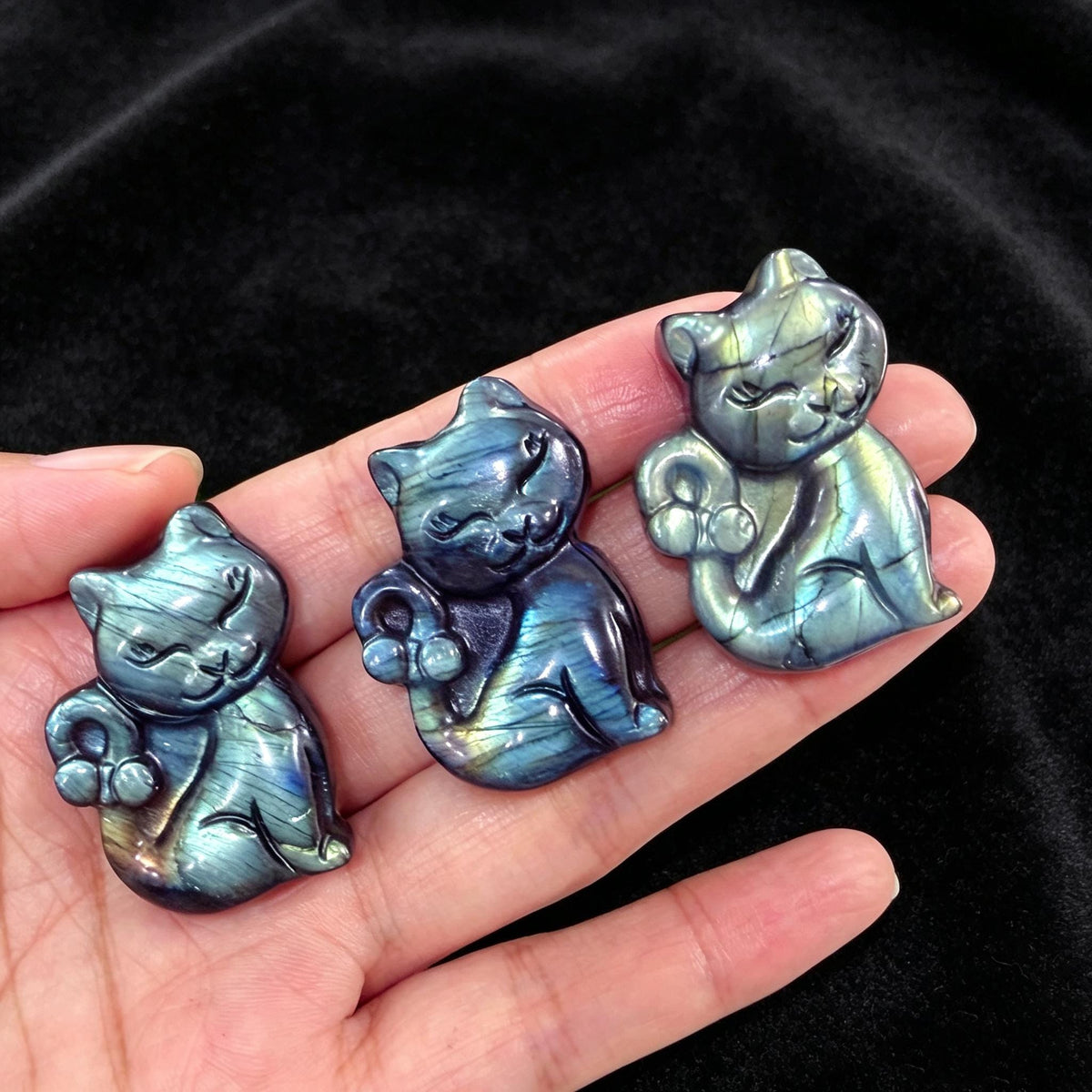 Natural Labradorite Cat Carving